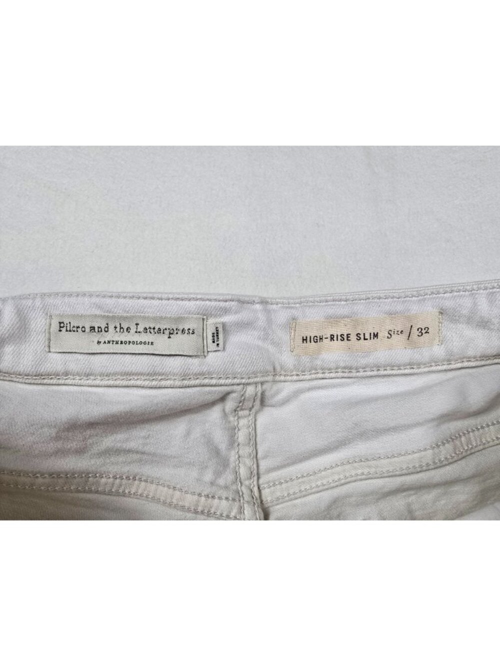 Anthropologie Pilcro High-Rise Slim White Distressed Jeans Size 32 - Picture 2 of 6